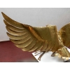 1970′ Lampe A L’Aigle Avec Ailes Déployées En Bronze Ornées De Mica Violet Style Duval Brasseur Éclairante Signée Isabel 1970′ Lampe A L’Aigle Avec Ailes Déployées En Bronze Ornées De Mica Violet Style Duval Brasseur Éclairante Signée Isabel