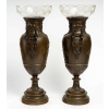 Paire de vases en bronze patiné et intérieur cristal , XIXème siècle Paire de vases en bronze patiné et intérieur cristal , XIXème siècle