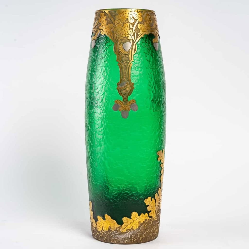 Vase rouleau Art nouveau, Legras, collection Montjoye série Vert Impérial ou Vert Nil, circa 1900. Vase rouleau Art nouveau, Legras, collection Montjoye série Vert Impérial ou Vert Nil, circa 1900.