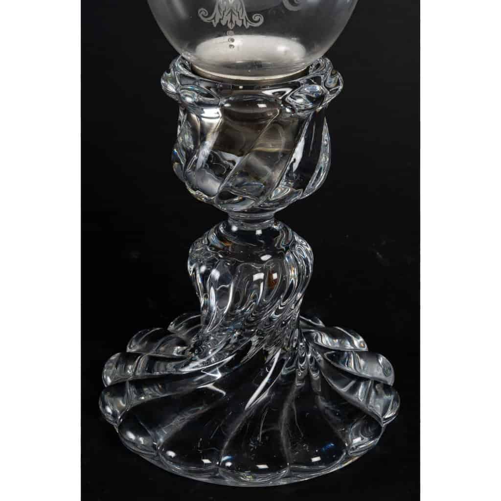 Candélabres en Cristal Baccarat du XXe siècle - Paire à une Lumière en parfait état Candélabres en Cristal Baccarat du XXe siècle - Paire à une Lumière en parfait état