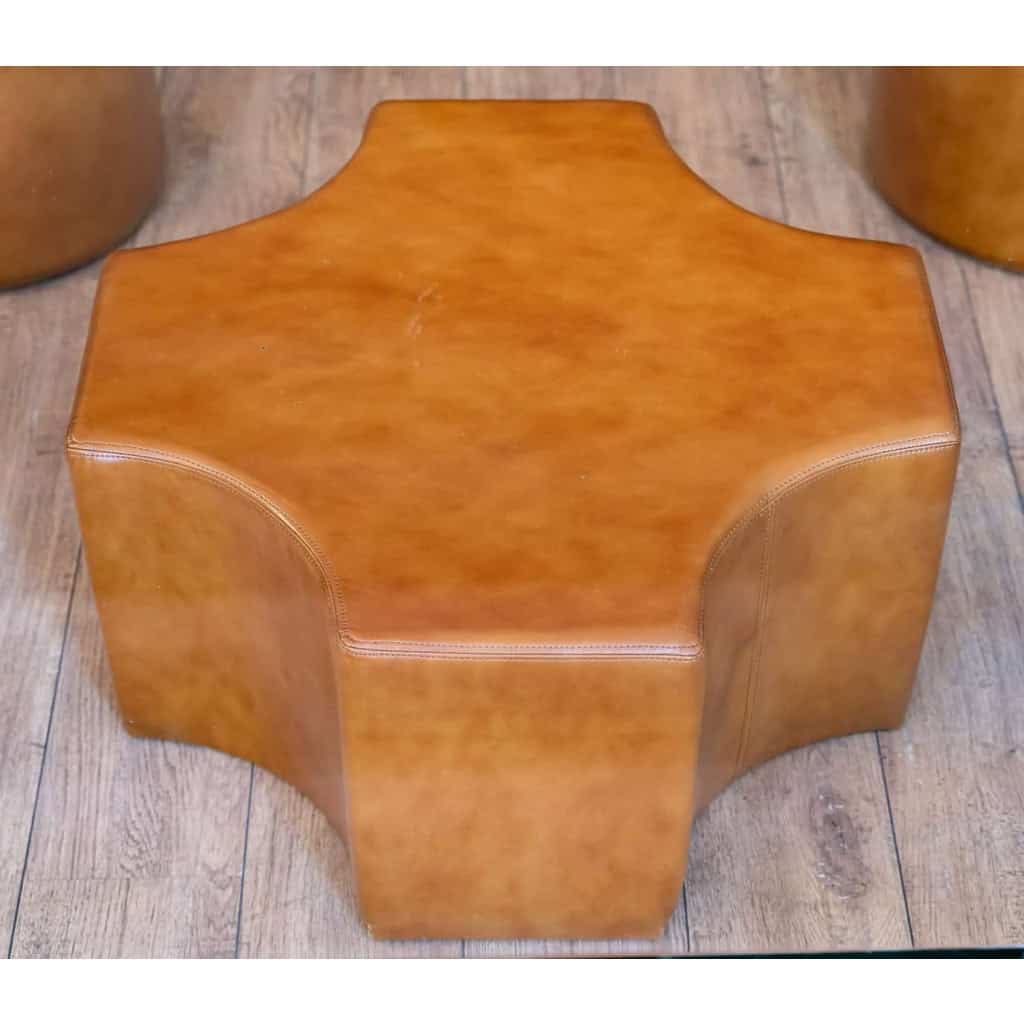 Table basse avec ses 4 poufs intégrés, 1980 Table basse avec ses 4 poufs intégrés, 1980