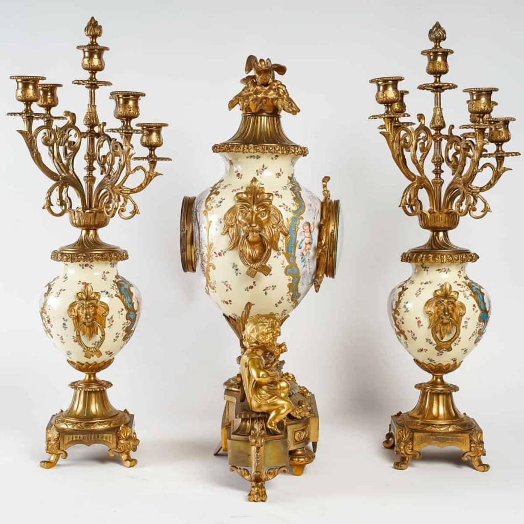 Garniture de cheminée, Napoléon III, XIXème siècle Garniture de cheminée, Napoléon III, XIXème siècle