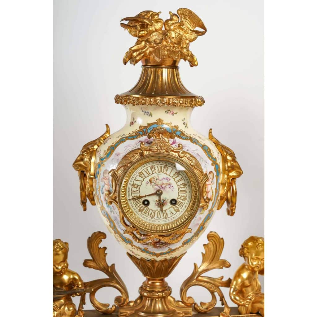 Garniture de cheminée, Napoléon III, XIXème siècle Garniture de cheminée, Napoléon III, XIXème siècle