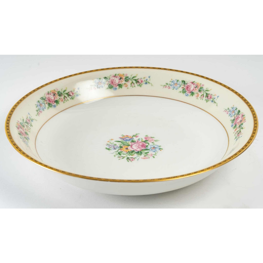 Service de Table en Porcelaine de Limoges | Ensemble pour 12 Personnes | 54 Pièces | Plaqué Or | A. Lanternier & Co. Limoges Service de Table en Porcelaine de Limoges | Ensemble pour 12 Personnes | 54 Pièces | Plaqué Or | A. Lanternier & Co. Limoges