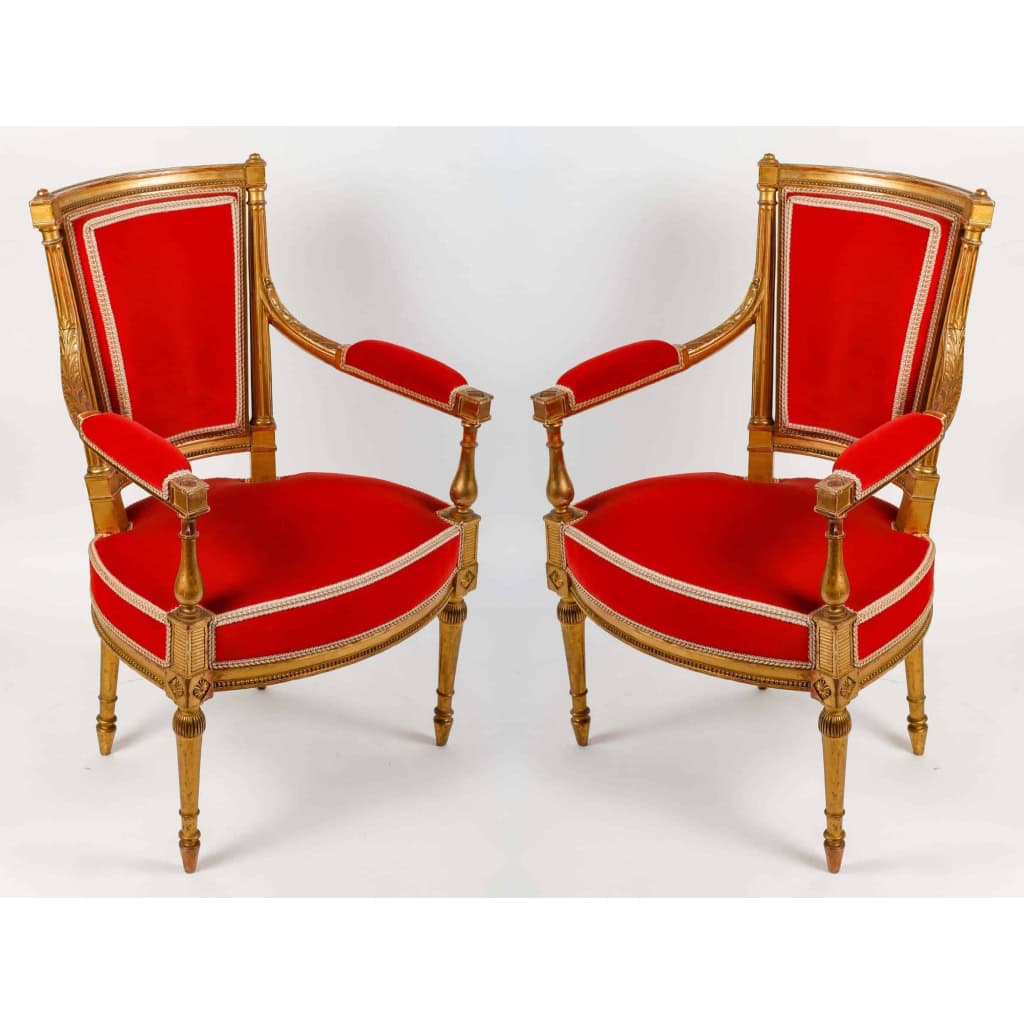 Fauteuils rouges style directoire, Début XXème siècle |||||||||||