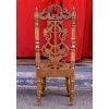 Chaise en bois sculpté et doré, XVIIème siècle Chaise en bois sculpté et doré, XVIIème siècle