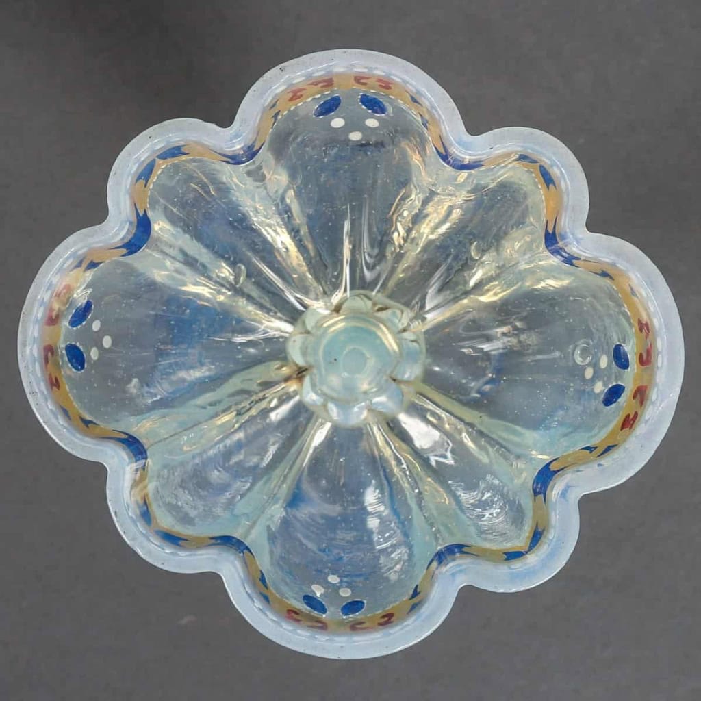 Verre émaillé opalescent de Venise, Début XIXème siècle Verre émaillé opalescent de Venise, Début XIXème siècle