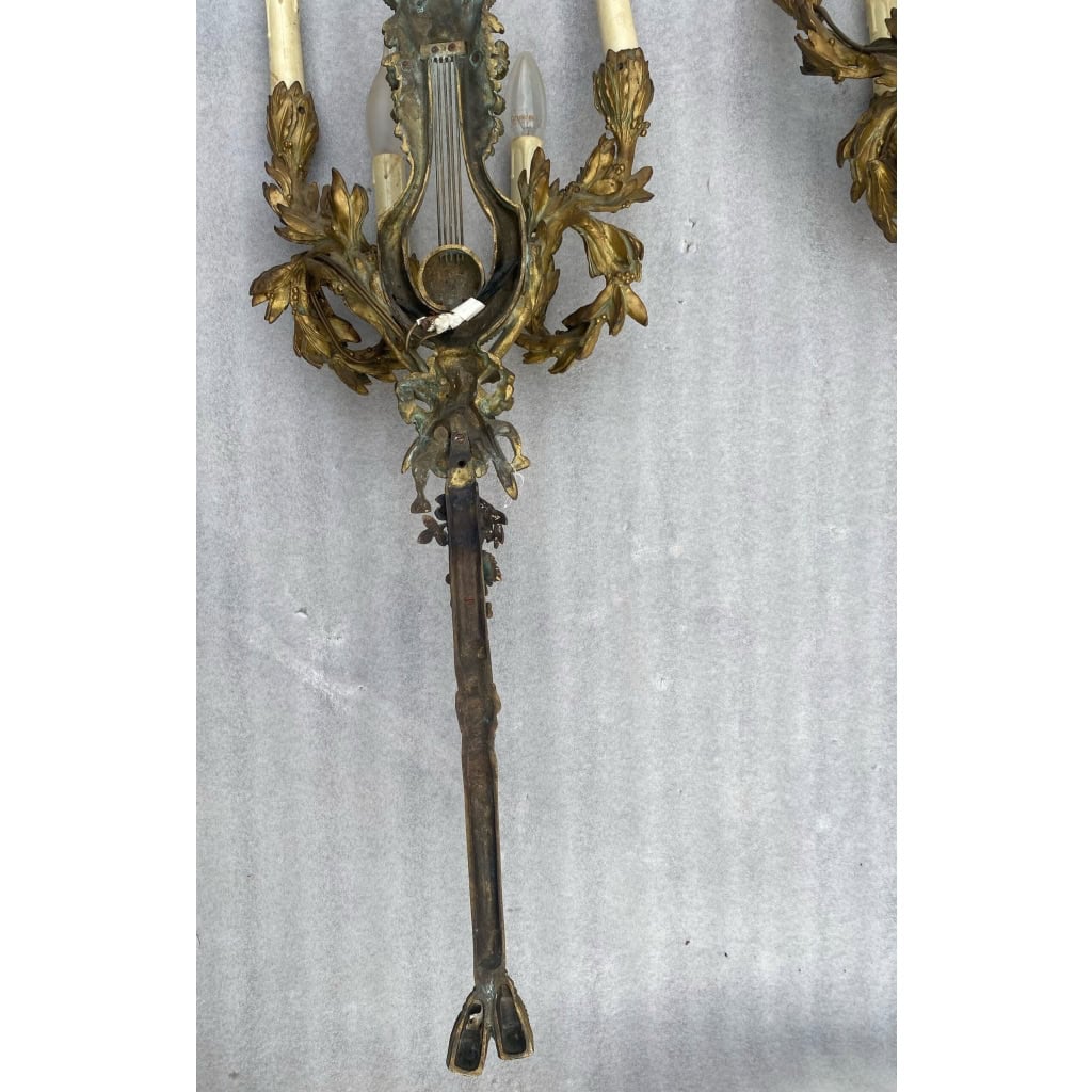 1890/1900′ Paire d’appliques Style Louis 16 Bronze Doré d’aprés Gouthiere 1890/1900′ Paire d’appliques Style Louis 16 Bronze Doré d’aprés Gouthiere