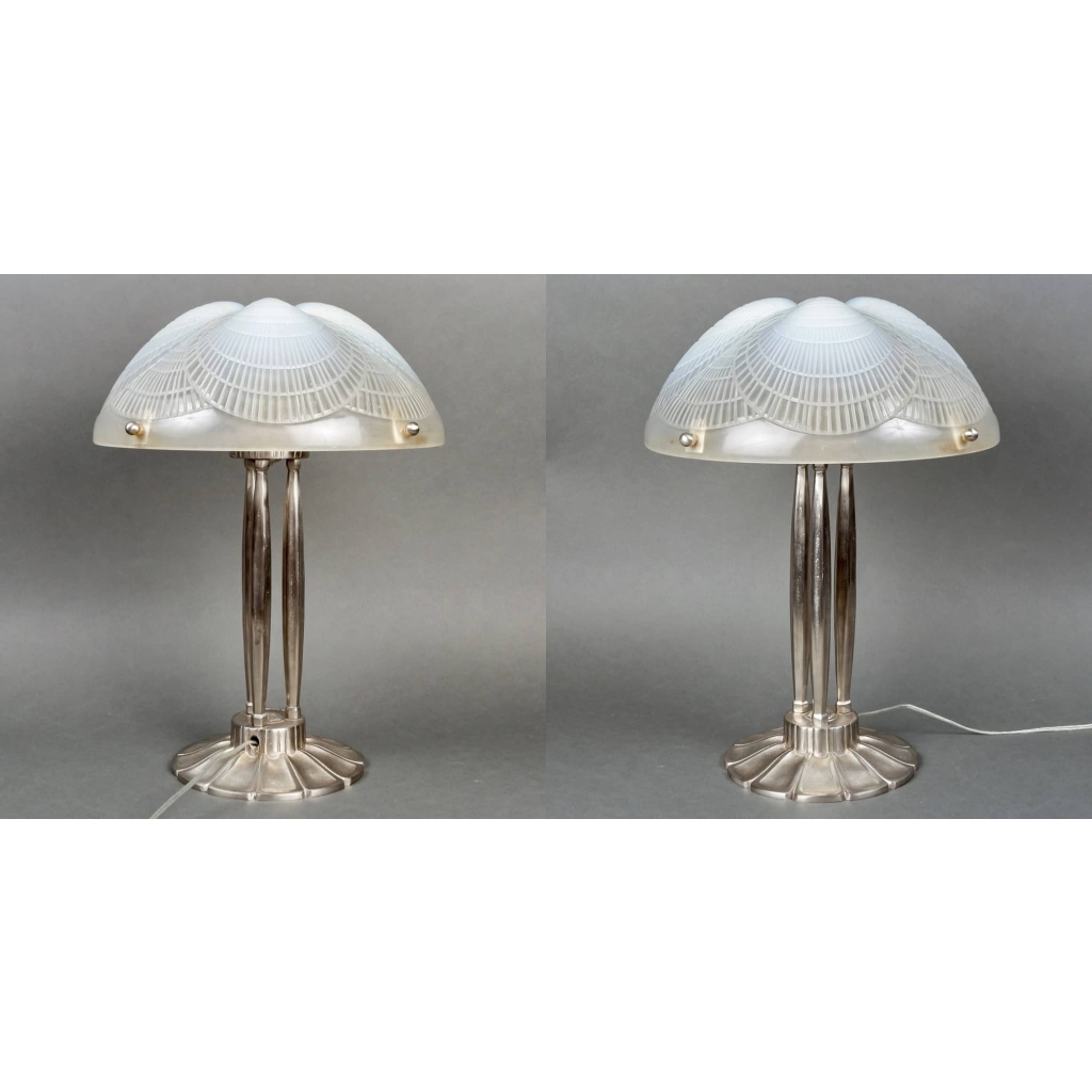 Paire de Lampes "Coquilles" verre opalescent de René LALIQUE ||||||||