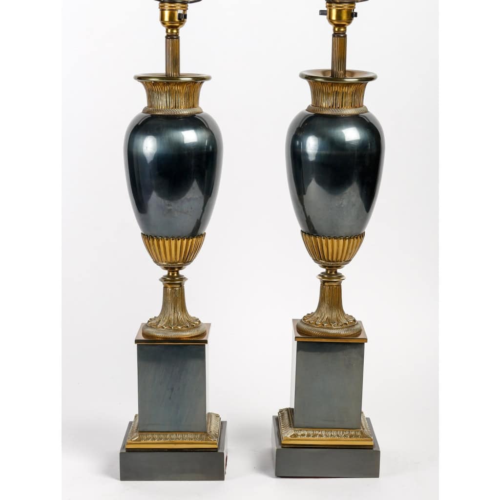 Paire De Lampes En Bronze Des Années 1960. Attribuées à La Maison Charles. ||||||||||