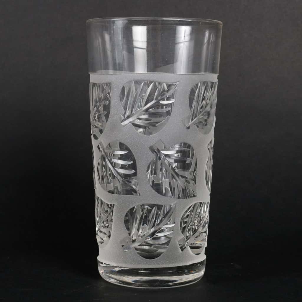 8 verres Baccarat, XIXème siècle 8 verres Baccarat, XIXème siècle