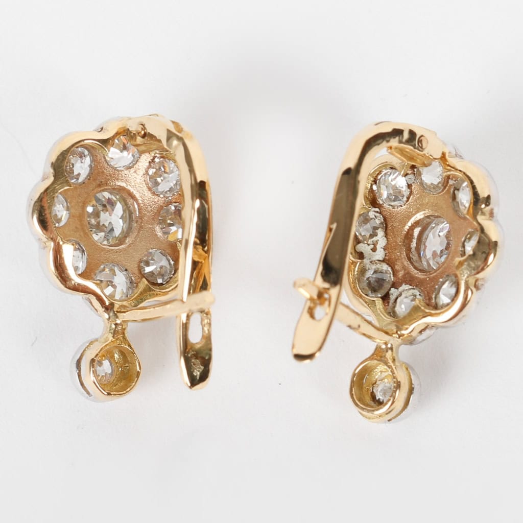 Boucles d'oreilles Marguerites en or 18k Boucles d'oreilles Marguerites en or 18k