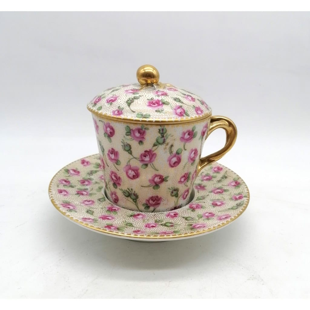 Tasse Porcelaine De Paris Pâte Tendre XIXème |||