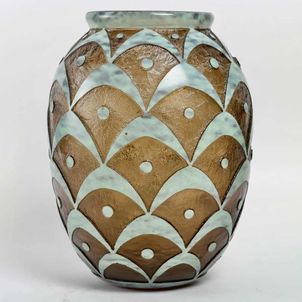 Daum Nancy Vase Ispahan Circa 1923 |||||||