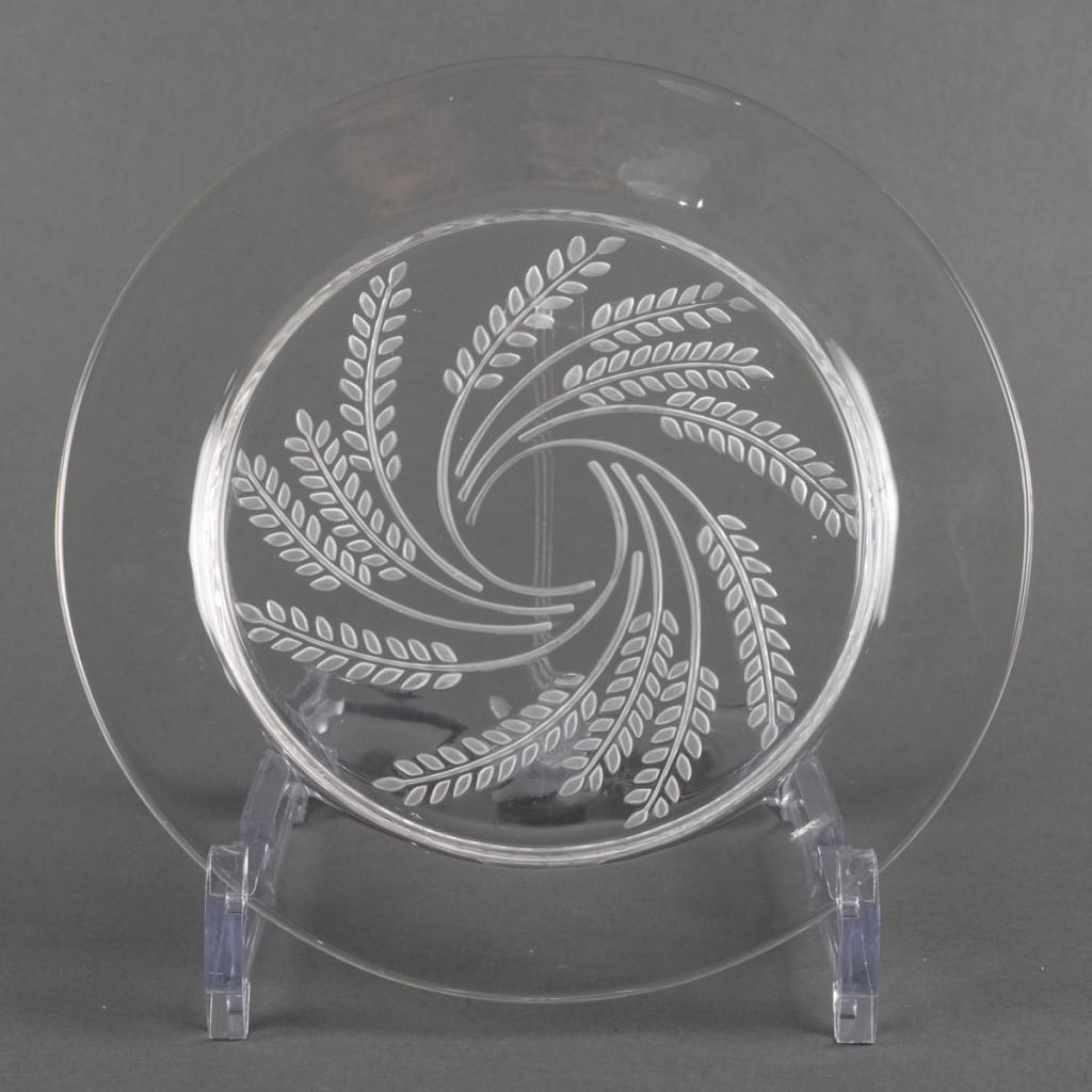 Service "Hortense" verre blanc de René LALIQUE - 13 pièces Service "Hortense" verre blanc de René LALIQUE - 13 pièces