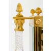 Une garniture en bronze doré et cristal de baccarat fin XIXème siècle Une garniture en bronze doré et cristal de baccarat fin XIXème siècle