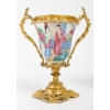 Une paire de vases en porcelaine chinoise fin XIXème siècle Une paire de vases en porcelaine chinoise fin XIXème siècle