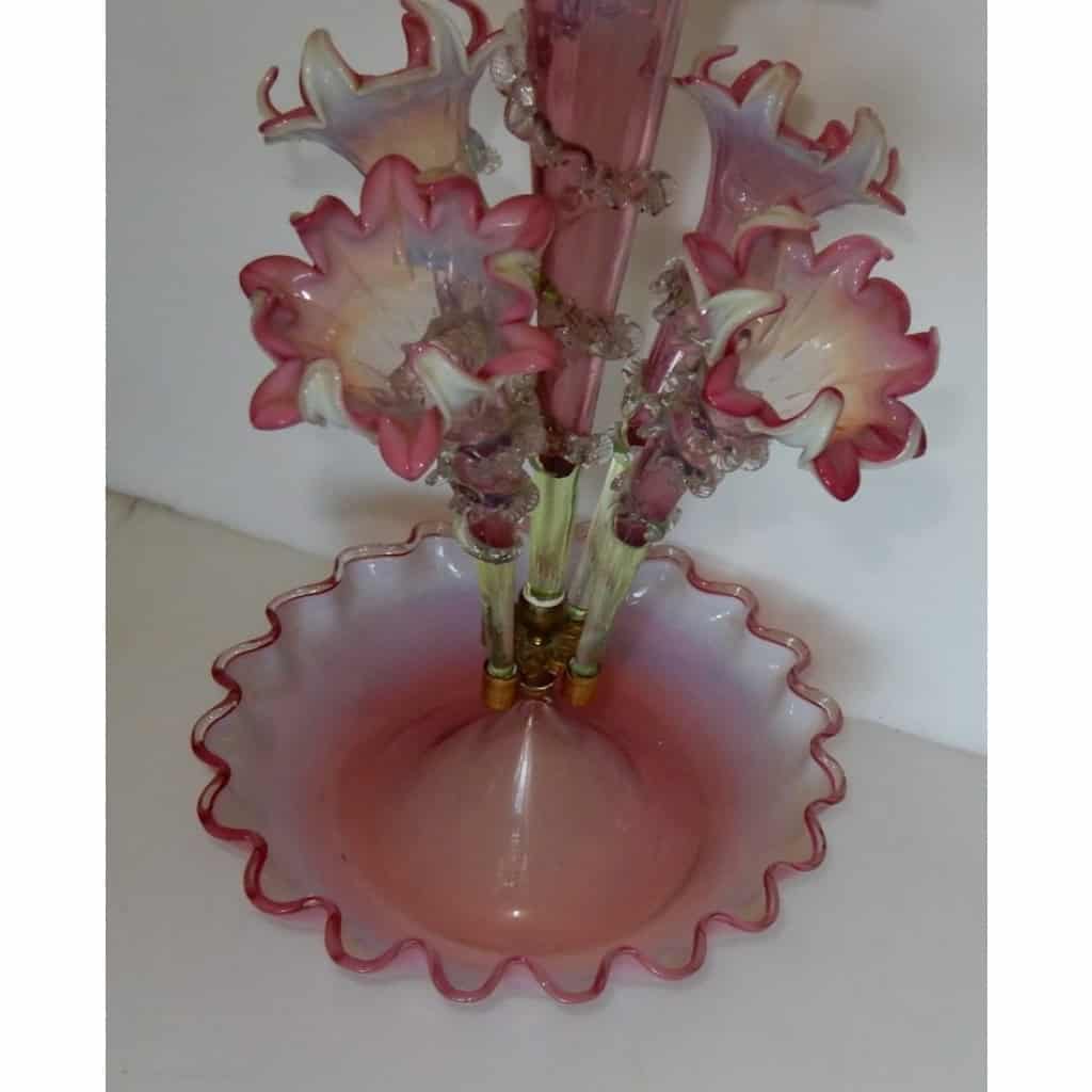 1880/1900 Coupe en Verre Opalescent Avec 5 Cornets N3 1880/1900 Coupe en Verre Opalescent Avec 5 Cornets N3