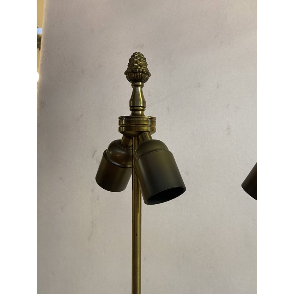 1970′ Paire De Lampes En Bronze Style Maison Charles Avec Oeuf En Bakélite Couleur Ambrée 1970′ Paire De Lampes En Bronze Style Maison Charles Avec Oeuf En Bakélite Couleur Ambrée