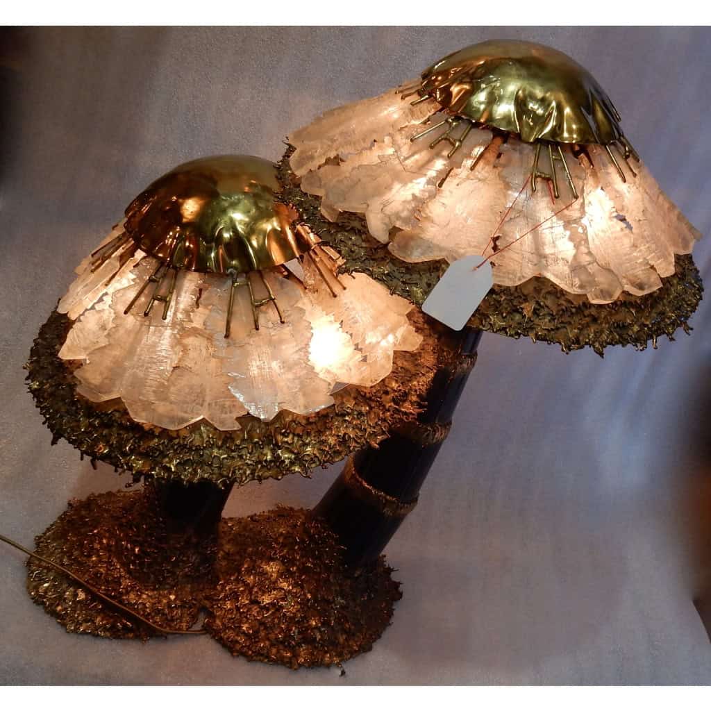 1970′Lampe Aux 2 Champignons Éclairante En Laiton Avec Gypse Imitant le Cristal De Roche Style Duval Brasseur, Faure, Fernandez 1970′Lampe Aux 2 Champignons Éclairante En Laiton Avec Gypse Imitant le Cristal De Roche Style Duval Brasseur, Faure, Fernandez