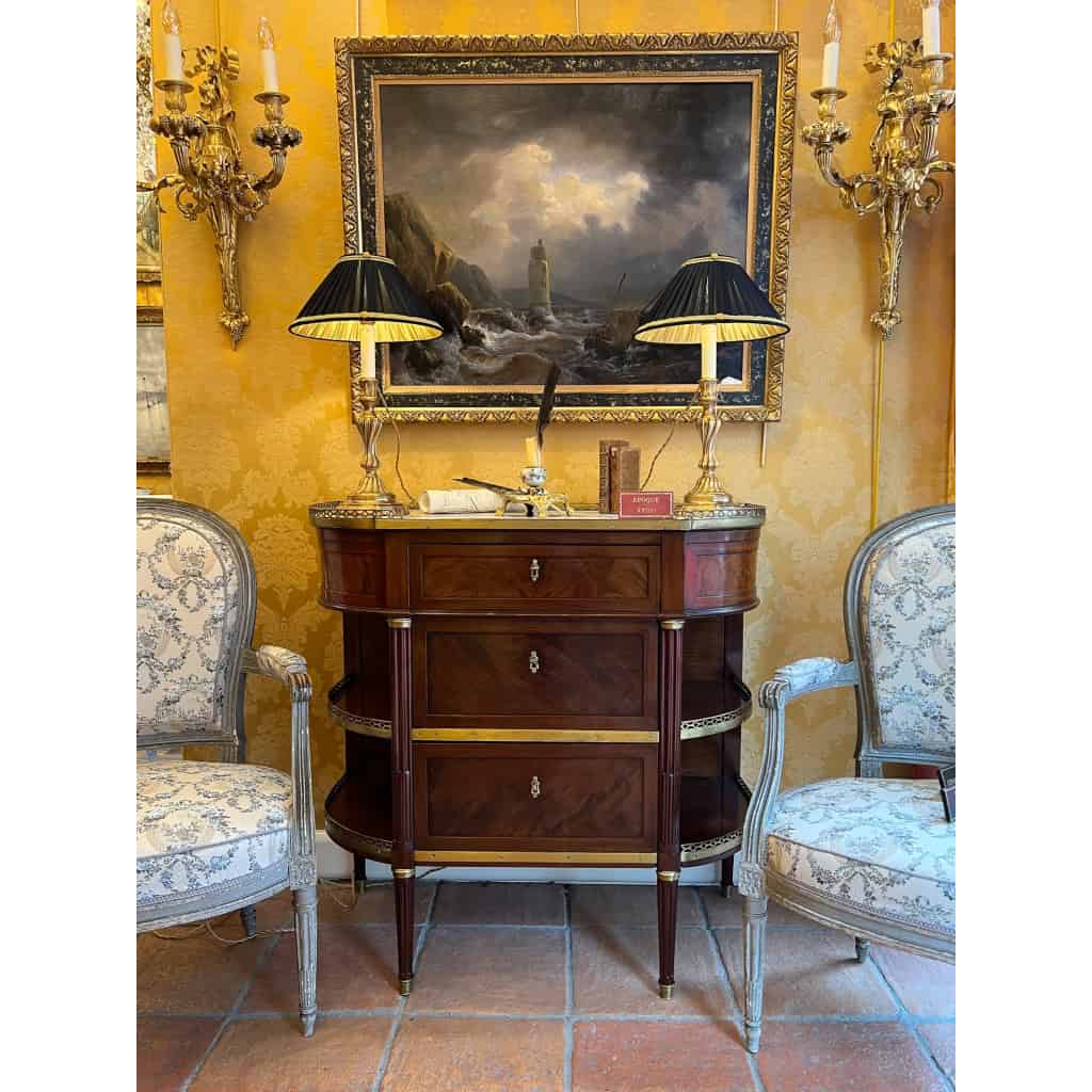 Commode en demi-lune en acajou à dessus de marbre Blanc de Carrare époque Louis XVI vers 1780 MLD Antiquités|MLD Antiquités|MLD Antiquités|MLD Antiquités|MLD Antiquités|MLD Antiquités|MLD Antiquités|MLD Antiquités||