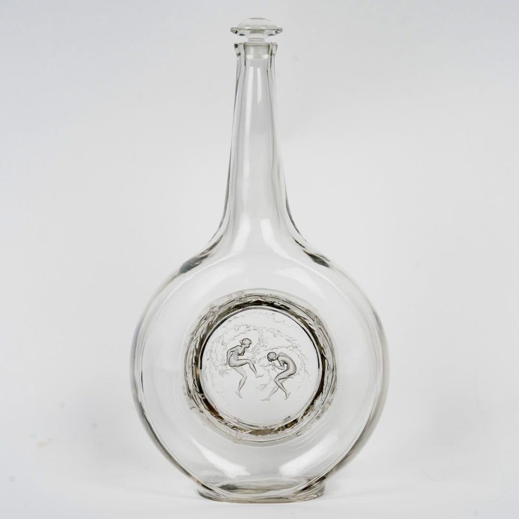 Carafe "Deux Danseuses" verre blanc patiné gris de René LALIQUE ||||||