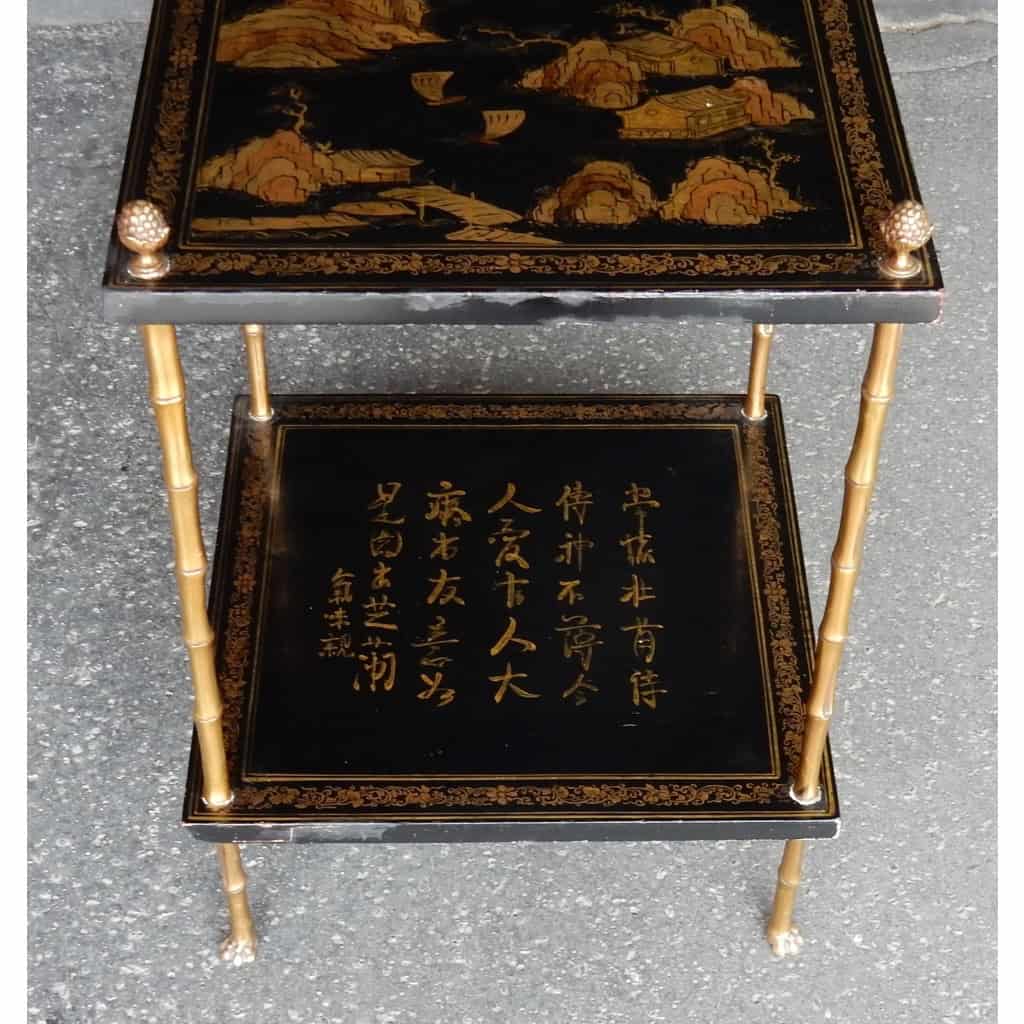 1950′ Table Maison Baguès Décor Bambou en Bronze Doré Avec Plateaux Laque de Chine 1950′ Table Maison Baguès Décor Bambou en Bronze Doré Avec Plateaux Laque de Chine