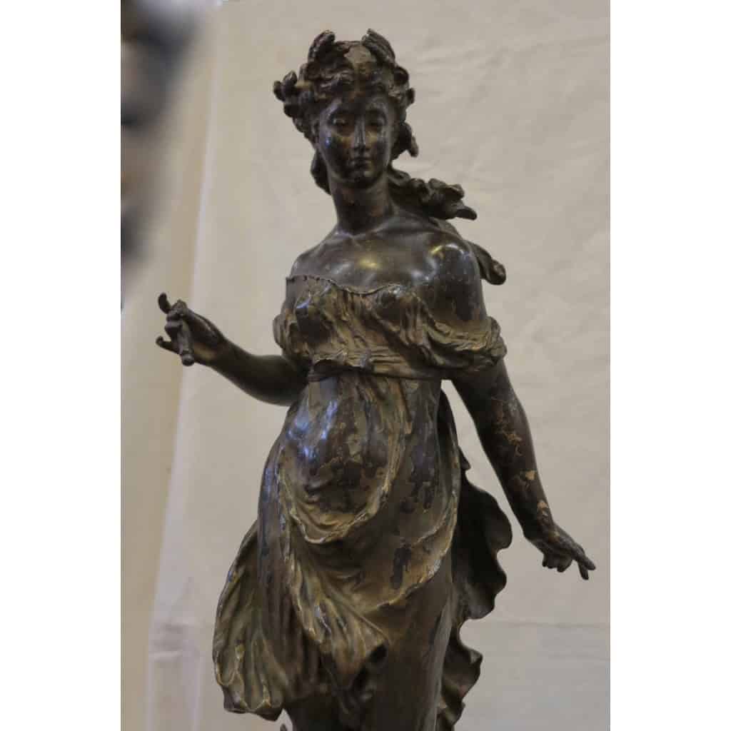 1890′ Statue Bronze Femme Signée Moreau 1890′ Statue Bronze Femme Signée Moreau