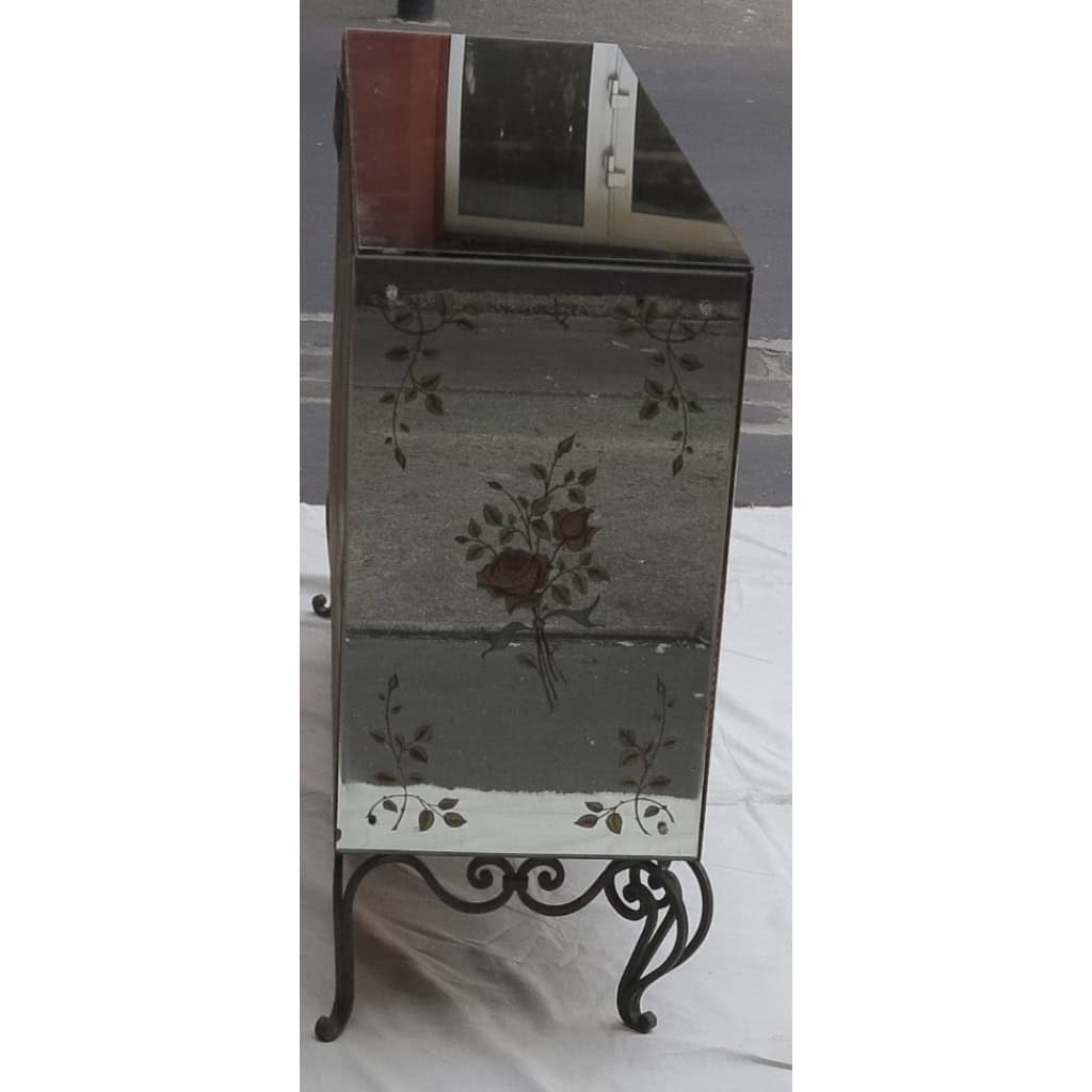 1950/70′ Paire De Buffets Miroir Avec Décor Fleurs Églomisées 1950/70′ Paire De Buffets Miroir Avec Décor Fleurs Églomisées