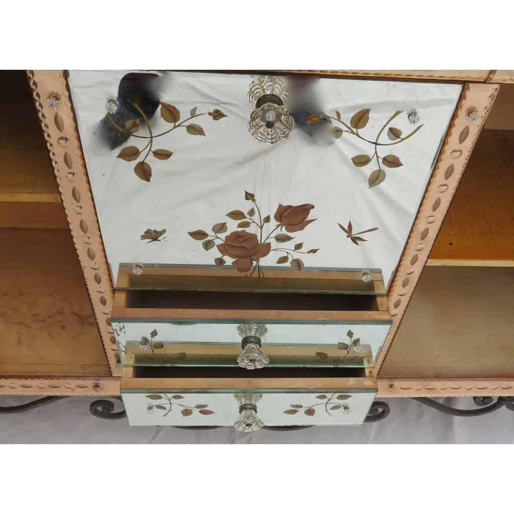 1950/70′ Paire De Buffets Miroir Avec Décor Fleurs Églomisées 1950/70′ Paire De Buffets Miroir Avec Décor Fleurs Églomisées