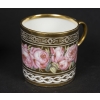 Tasse litron aux Roses XVIIIème, attribuée à Locré 1785 Tasse litron aux Roses XVIIIème, attribuée à Locré 1785