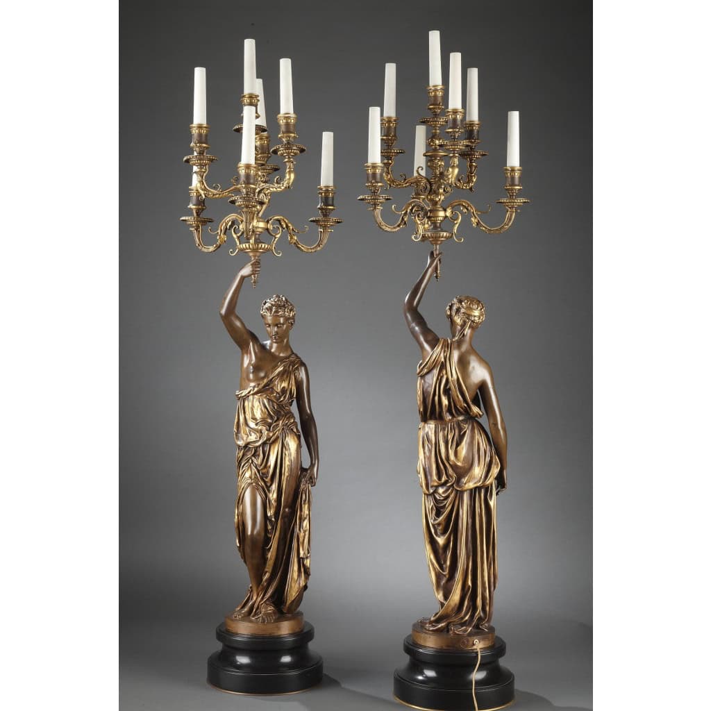 Barbedienne - Paire de Torchères en bronze par DUBOIS & FALGUIERE XIXème 