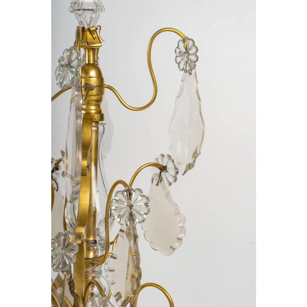 Paire de girandoles de style Louis XV en bronze doré et décor de cristal Baccarat vers 1880 