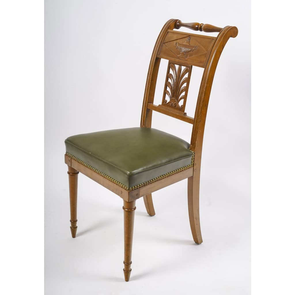 Belle Suite De 8 Chaises De Style Directoire. Fin XIXème Siècle. 