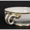 Bouillon en porcelaine blanche rehaussé de dorures, de la manufacture de royale Sèvres, marque HP du doreur, fin XVIIIe siècle 