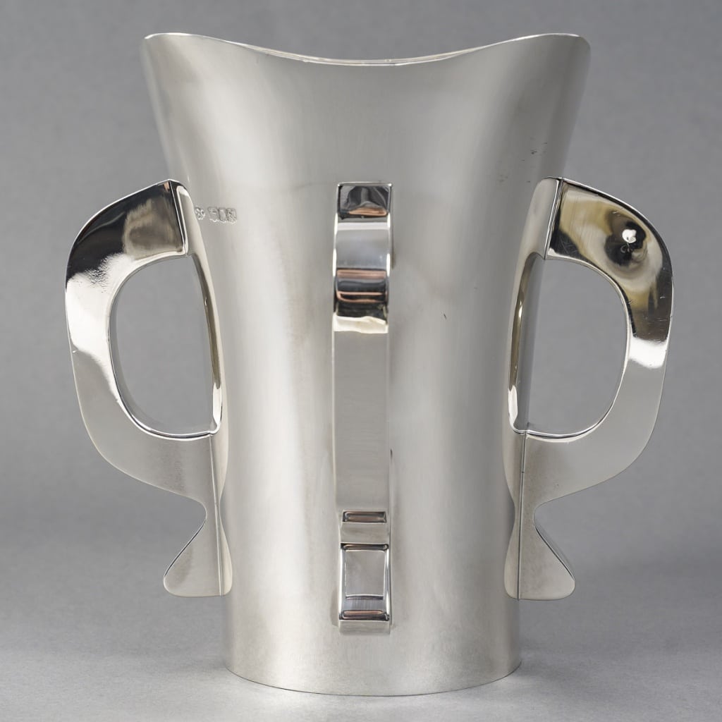 Orfèvre G & S. Ltd - VASE MODERNiSTE EN ARGENT MASSIF LONDRES 1916 