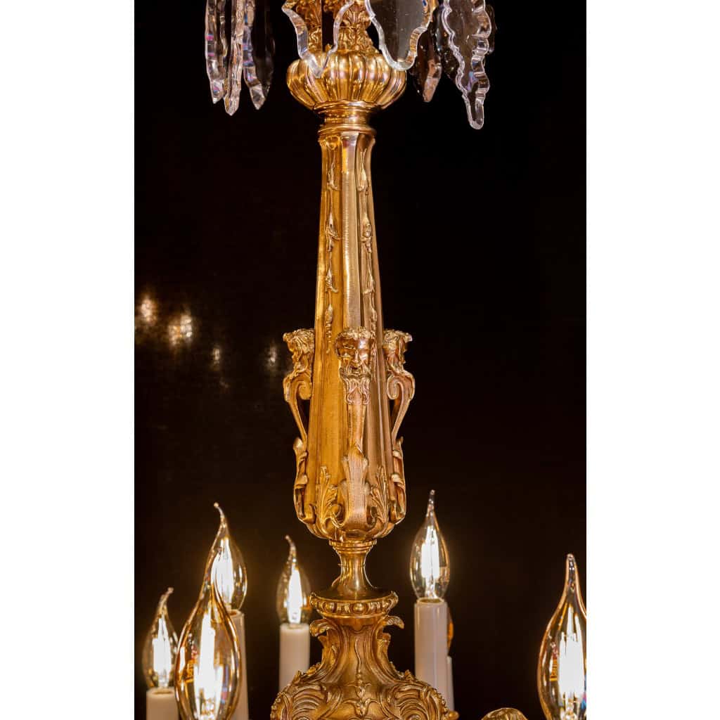 Victor Raulin Lustre en bronze ciselé et doré de style Louis XV aux Amours vers 1880 