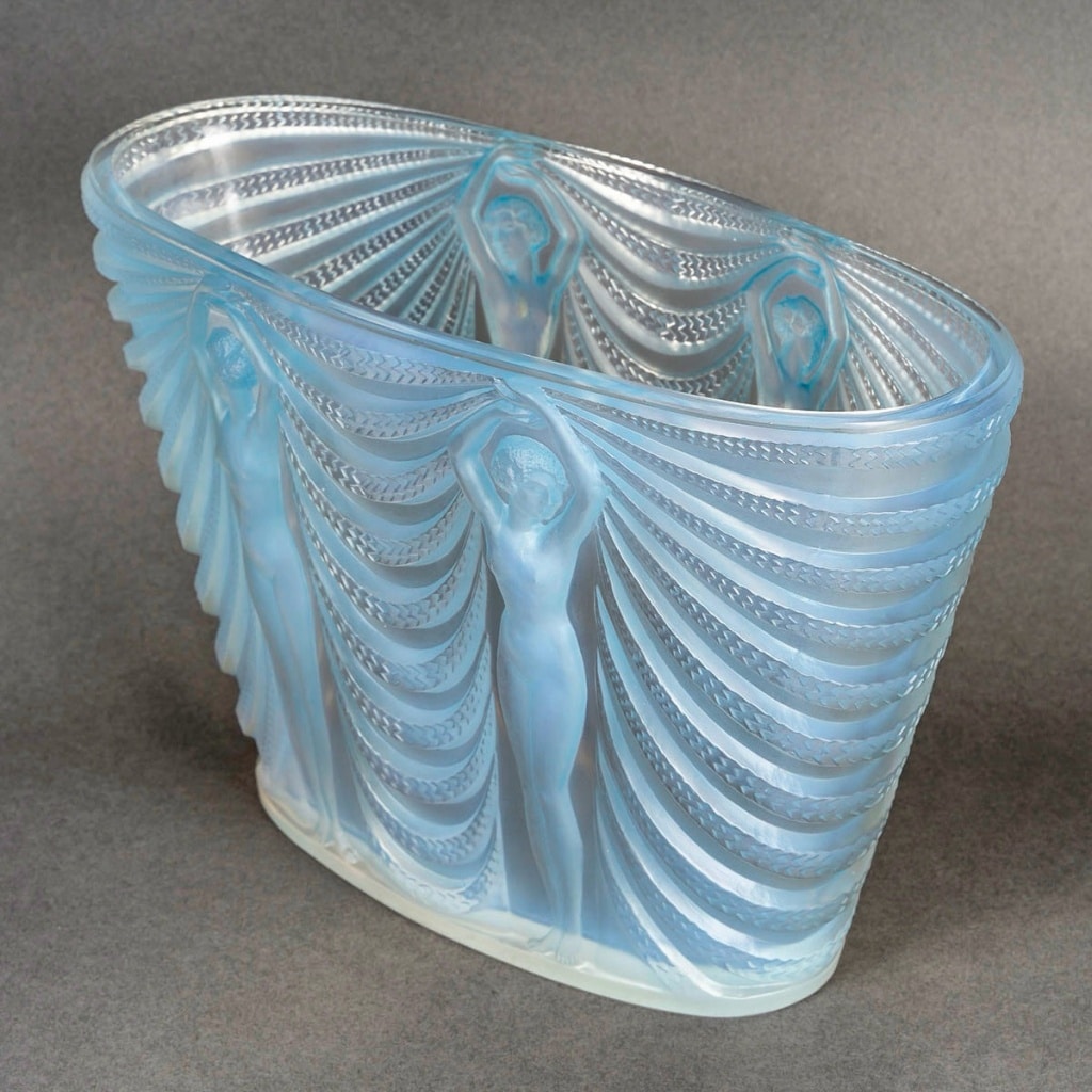 1937 René Lalique - Vase Terpsichore Verre Opalescent Patiné Bleu 