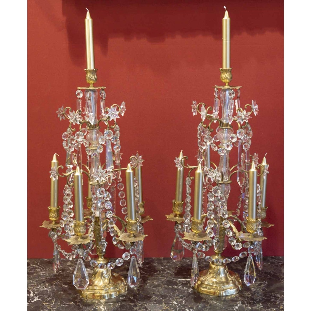 Paire de chandeliers en bronze et cristal Baccarat, XIXème siècle 