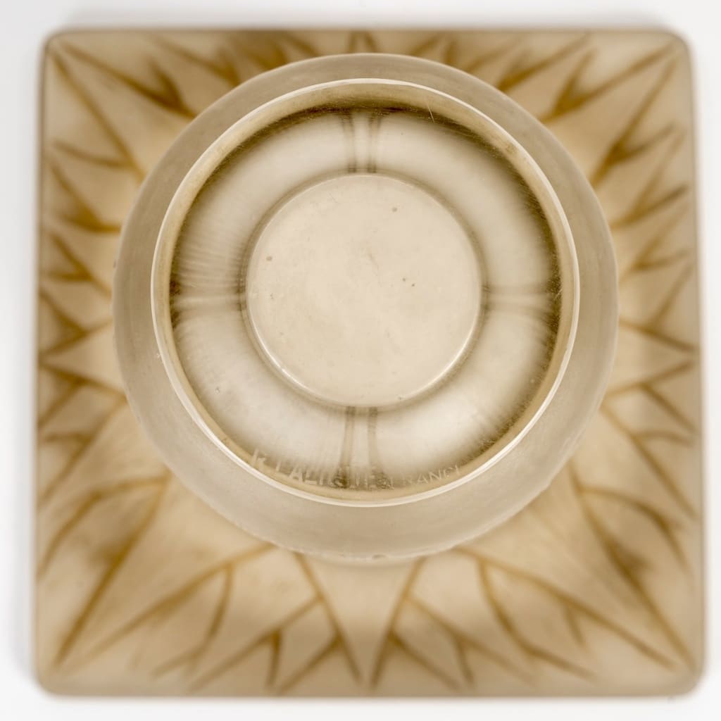 1926 René Lalique - Vase Lotus Verre Blanc Patiné Sépia 