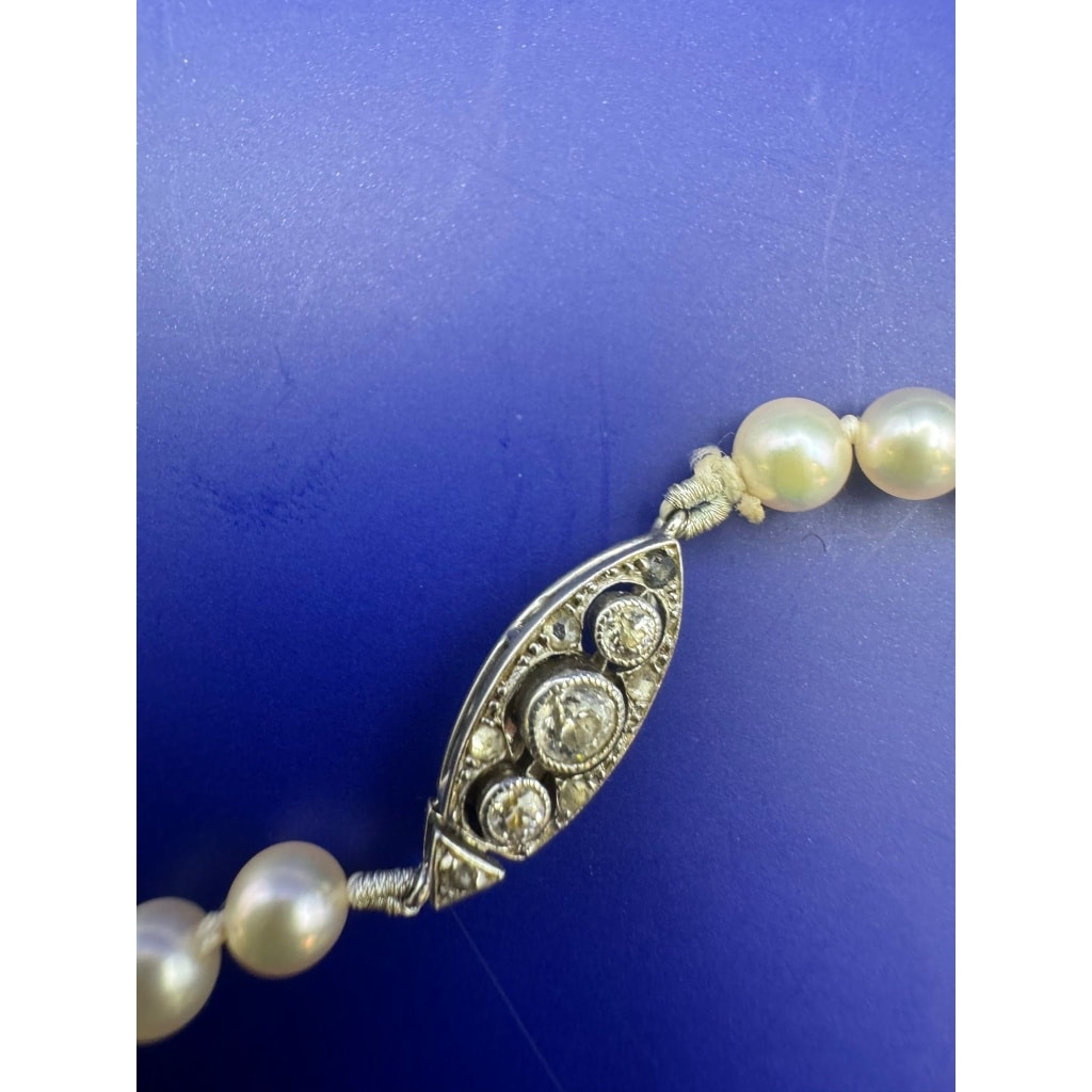 Collier de perles ancien, fermoir en or et diamants 