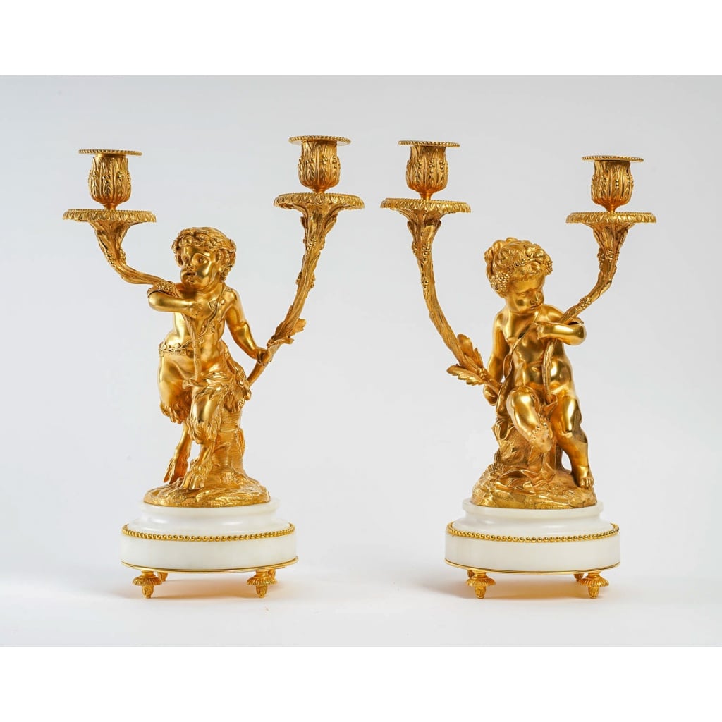 Paire de candélabres de style Louis XVI en bronze doré Amour et Faune d’après Clodion et Delarue vers 1850-1860 