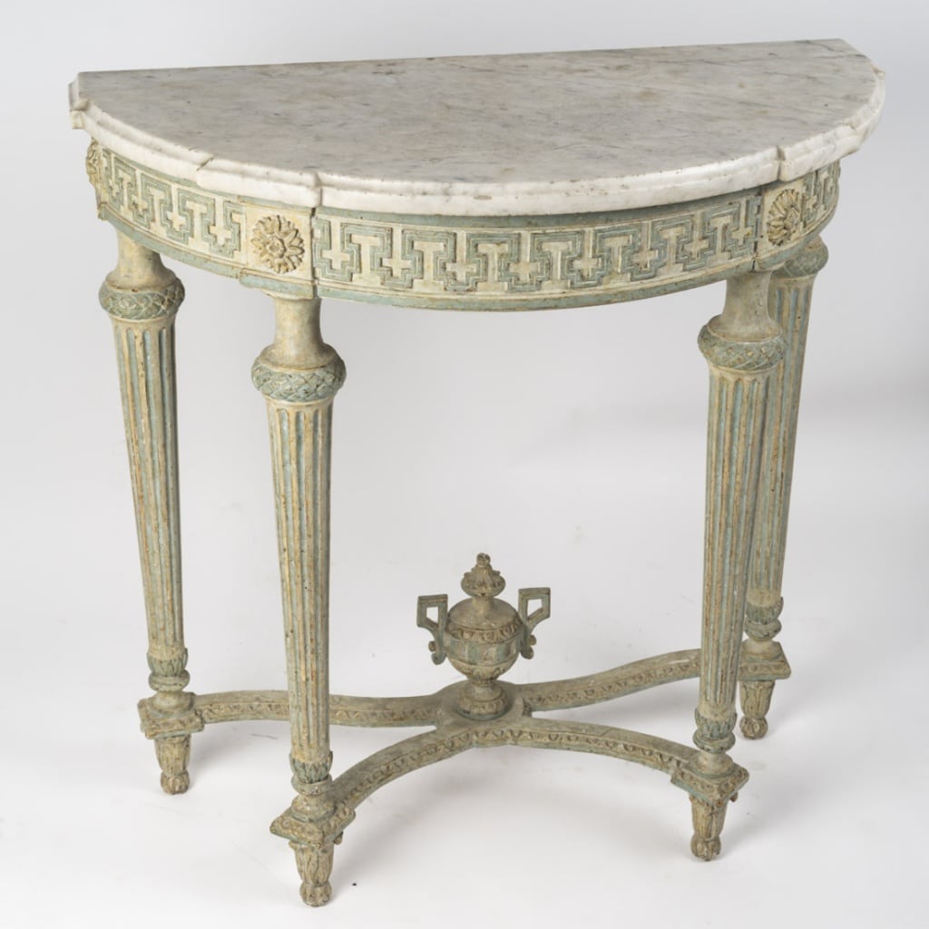 Console de style Louis XVI. 