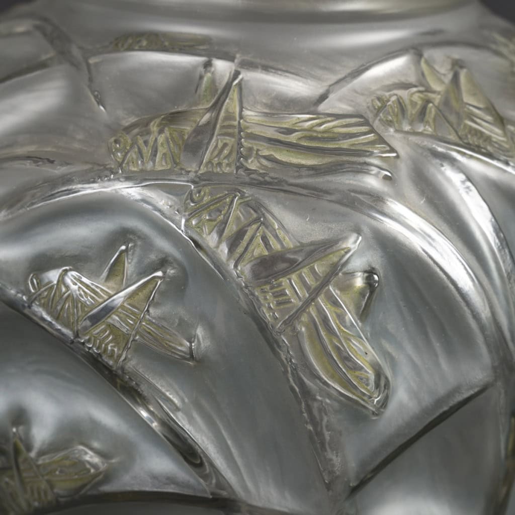 René Lalique Vase Sauterelles 