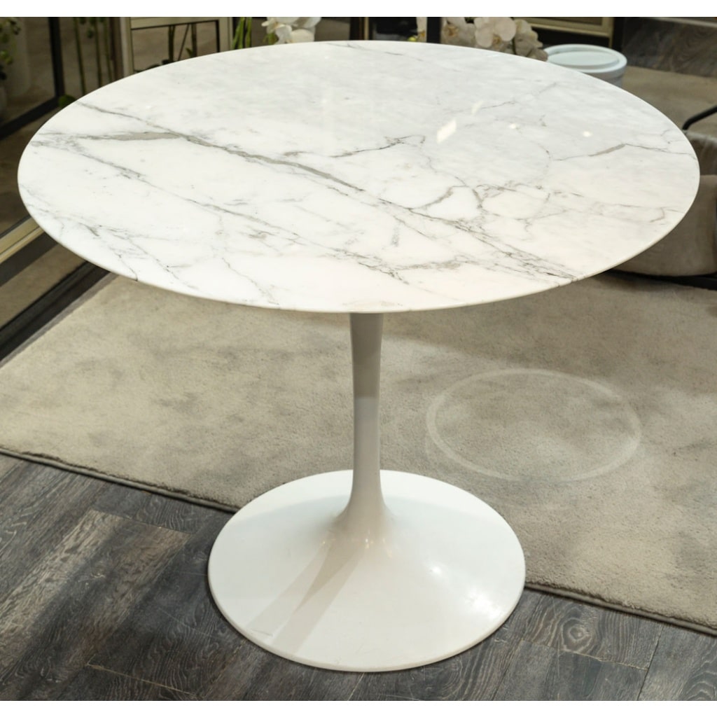 Eero Saarinen & Knoll : Table « Tulip » calacatta 91 cm 