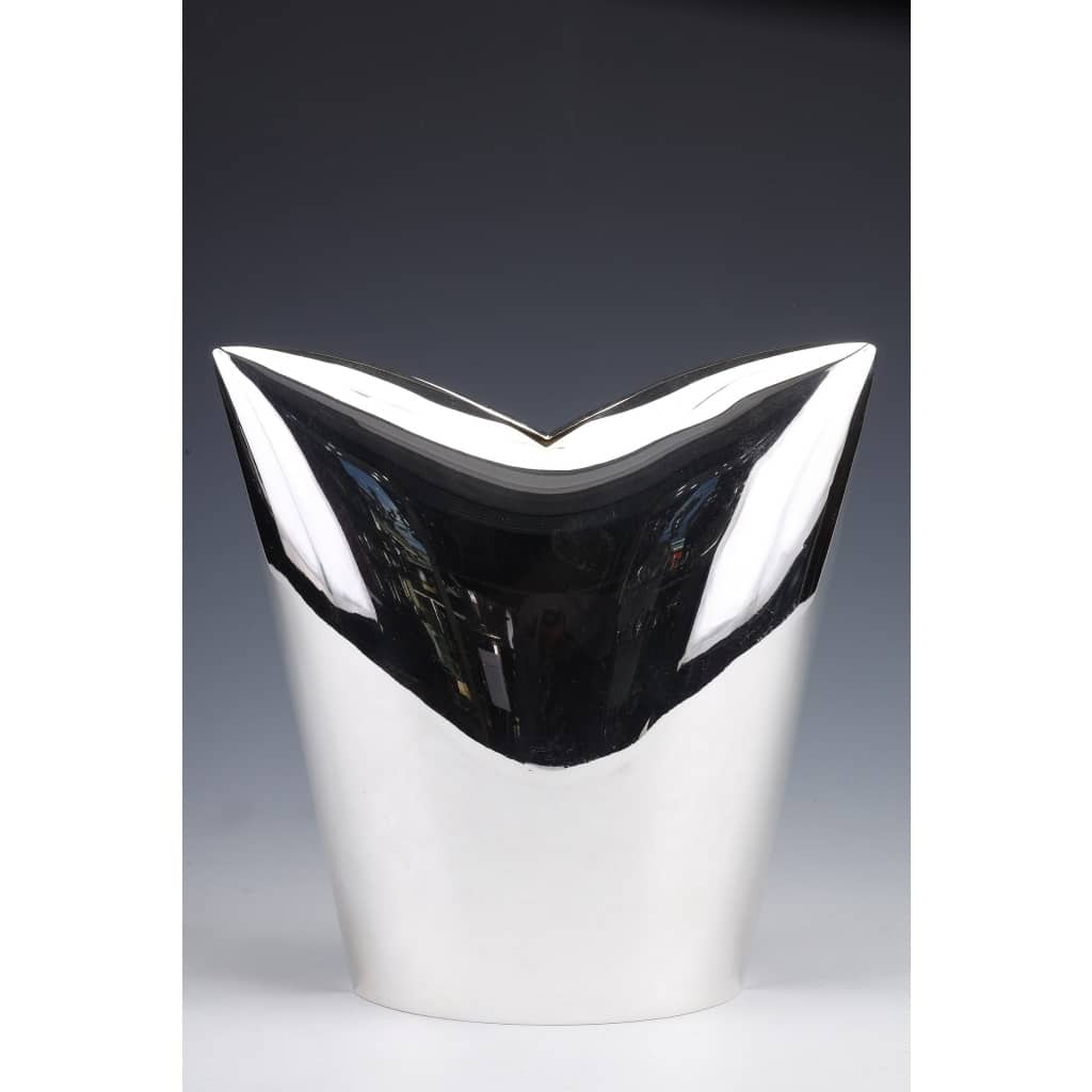 Gabriel de Vecchi - VASE EN ARGENT MASSIF DESIGN ITALIEN XXè 