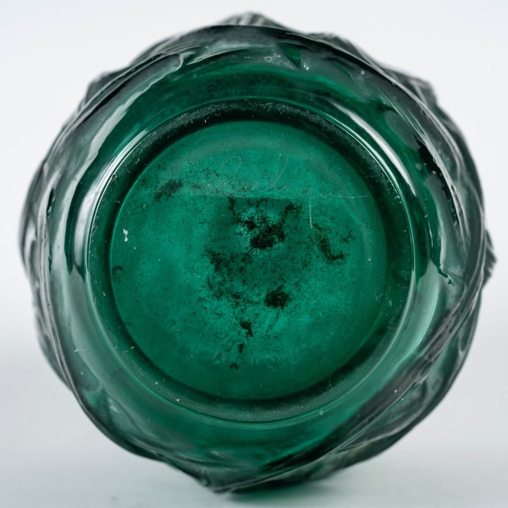 Vase "Ronces" verre vert émeraude patiné blanc de René LALIQUE 