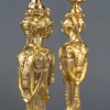 Paire de Flambeaux aux Vestales Style Louis XVI en Bronze Ciselé et Doré, XIXe Siècle vers 1850 