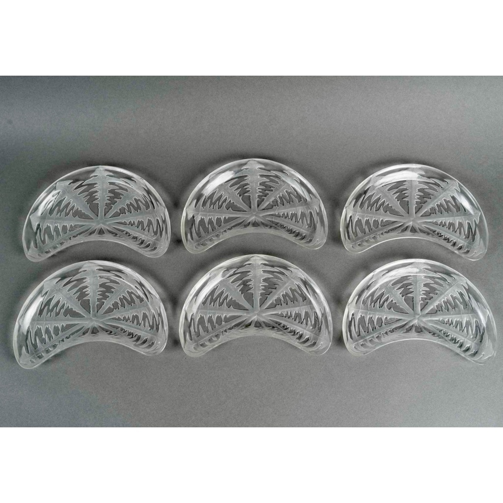 Suite de 6 Assiettes à Salade "Pissenlit" verre blanc de René LALIQUE 