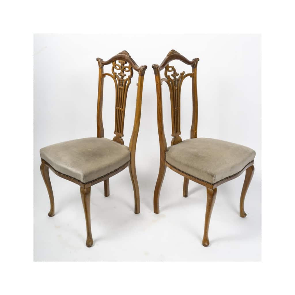 Paire de chaises anglaises à restaurer du début du XXème siècle. 